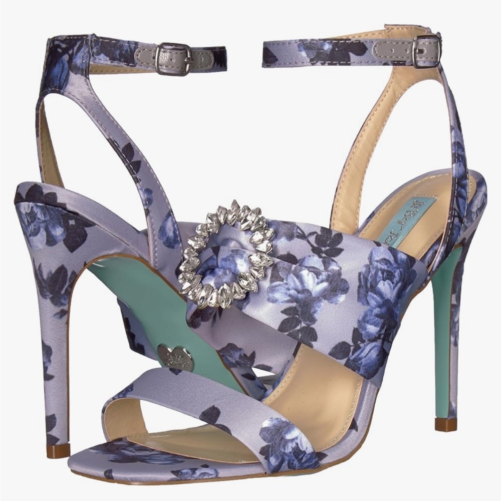 BLUE by BETSEY JOHNSON Women's SB-SCOTI Heeled Sandal Blue/Multi, Size 9
